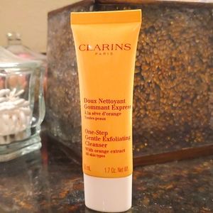 Clarins One-Step Gentle Cleanser